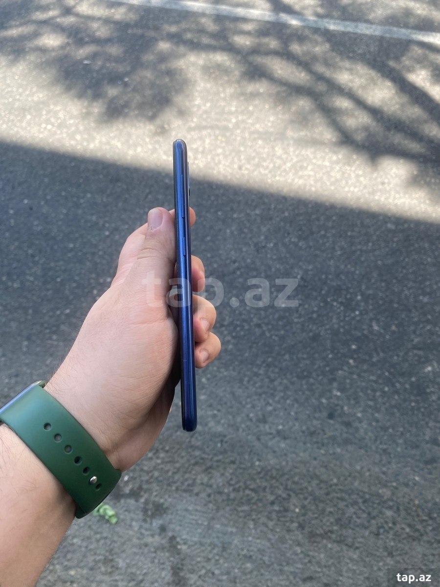 Samsung Galaxy A10 Blue 32GB/2GB (5)