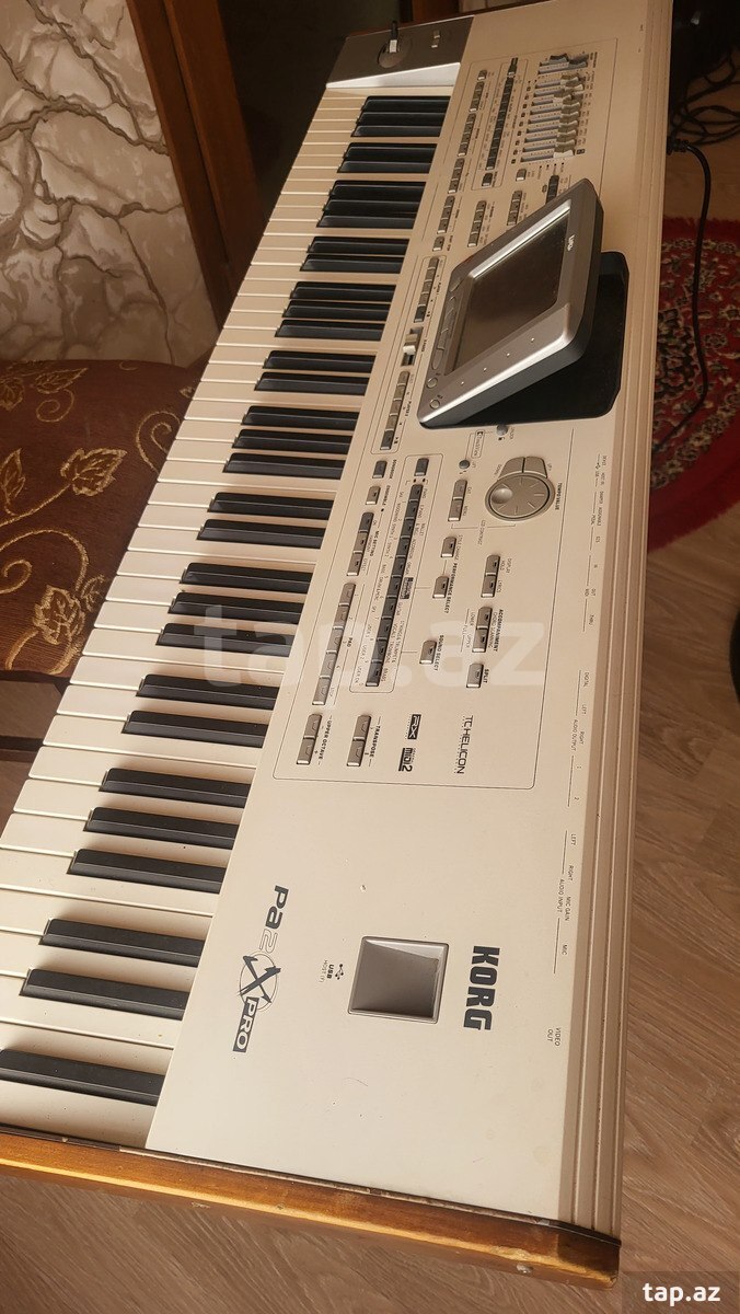 Sintezator Korg pa 2 x pro (2)
