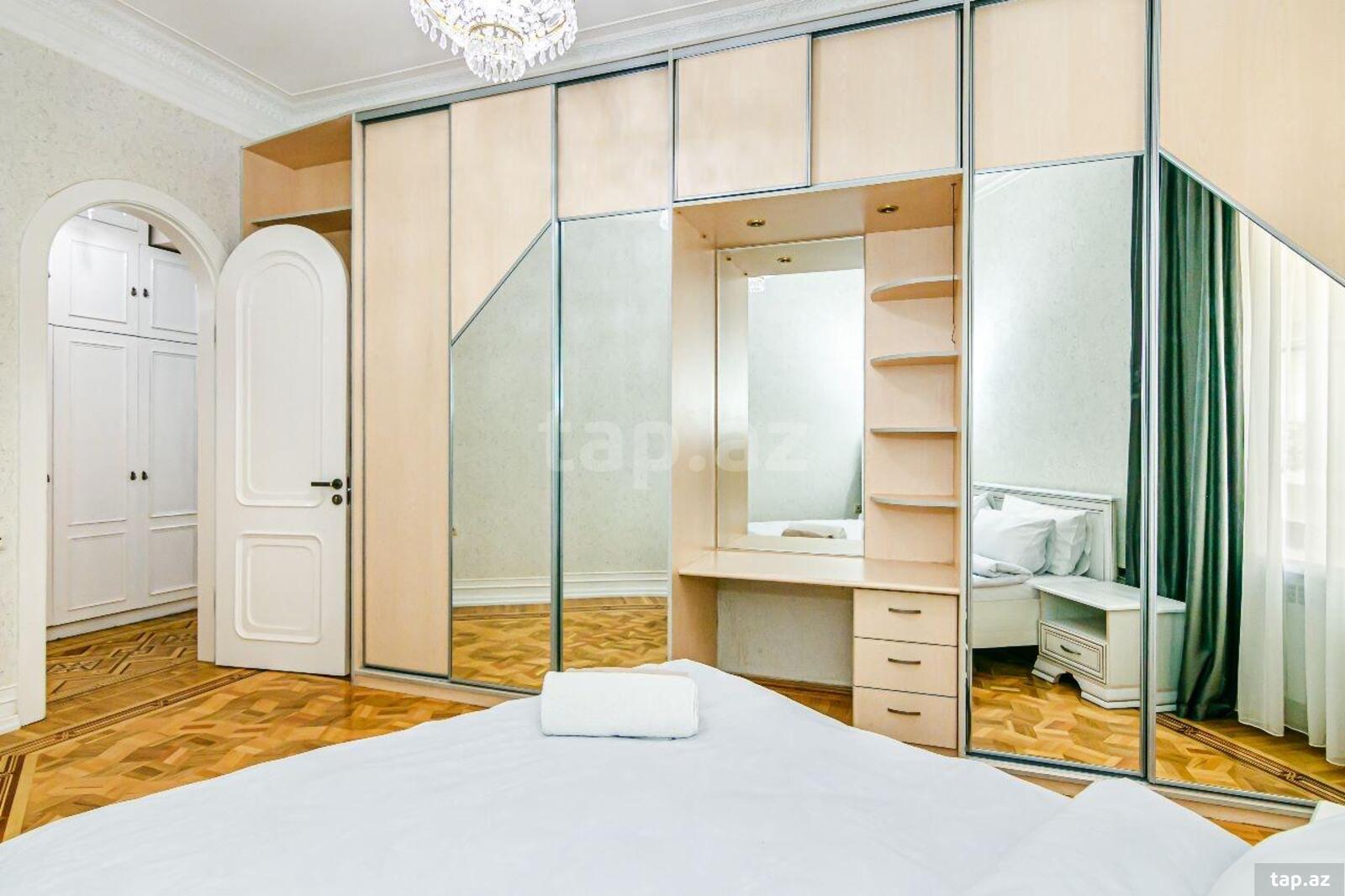 4-otaqlı mənzil kirayə verilir, Sahil m., 120 m² (13)