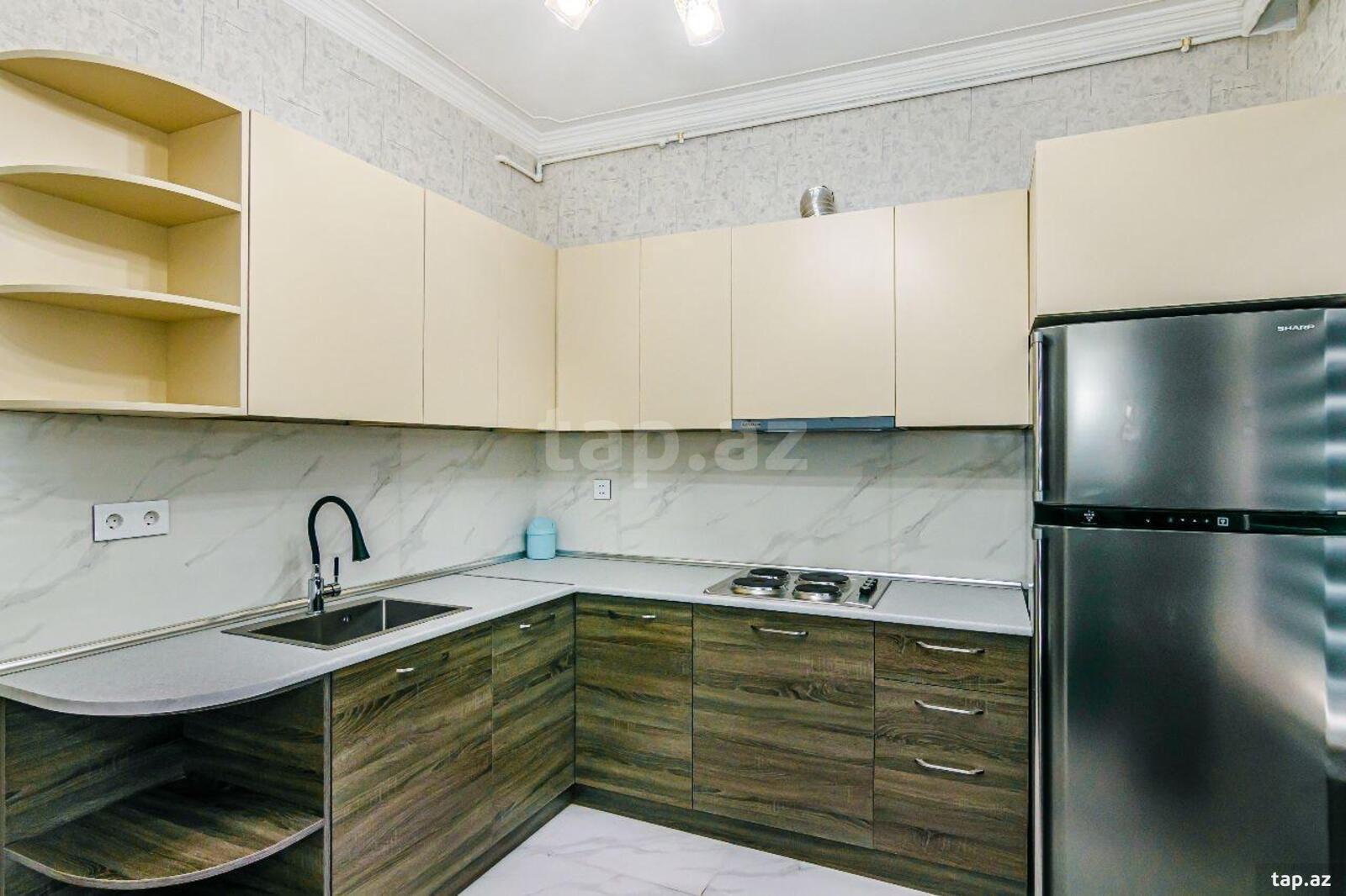 4-otaqlı mənzil kirayə verilir, Sahil m., 120 m² (19)