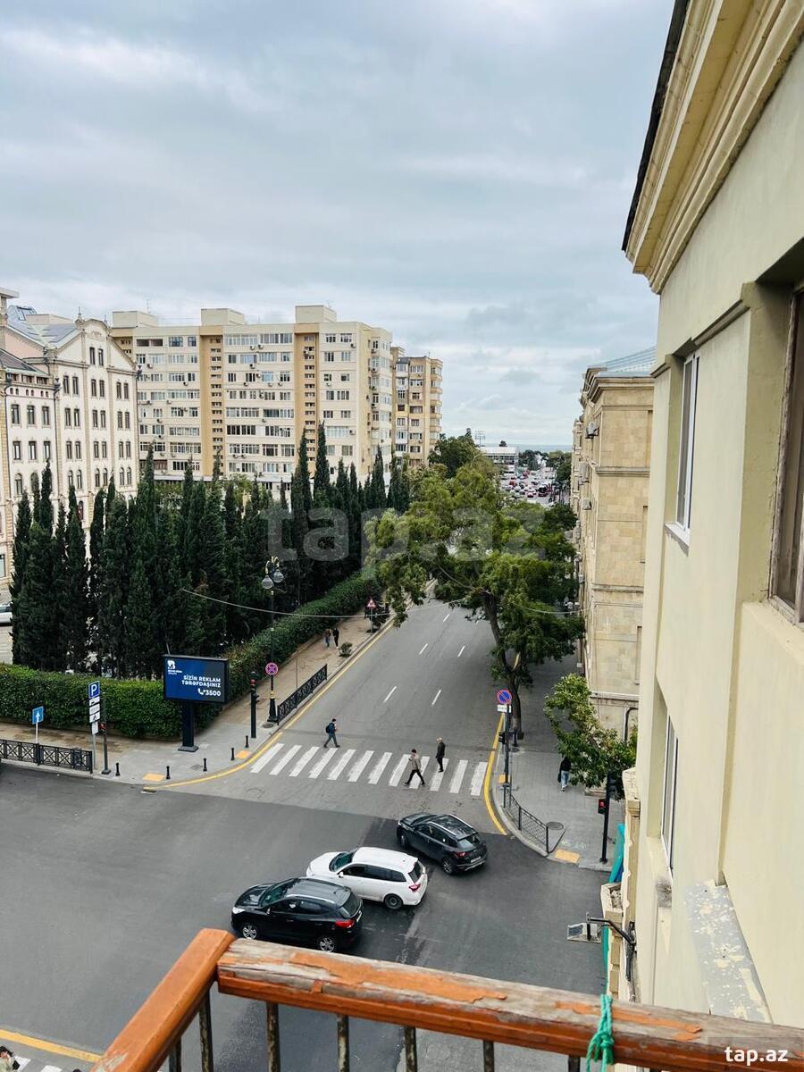 2-otaqlı mənzil kirayə verilir, 28 May m., 70 m² (16)