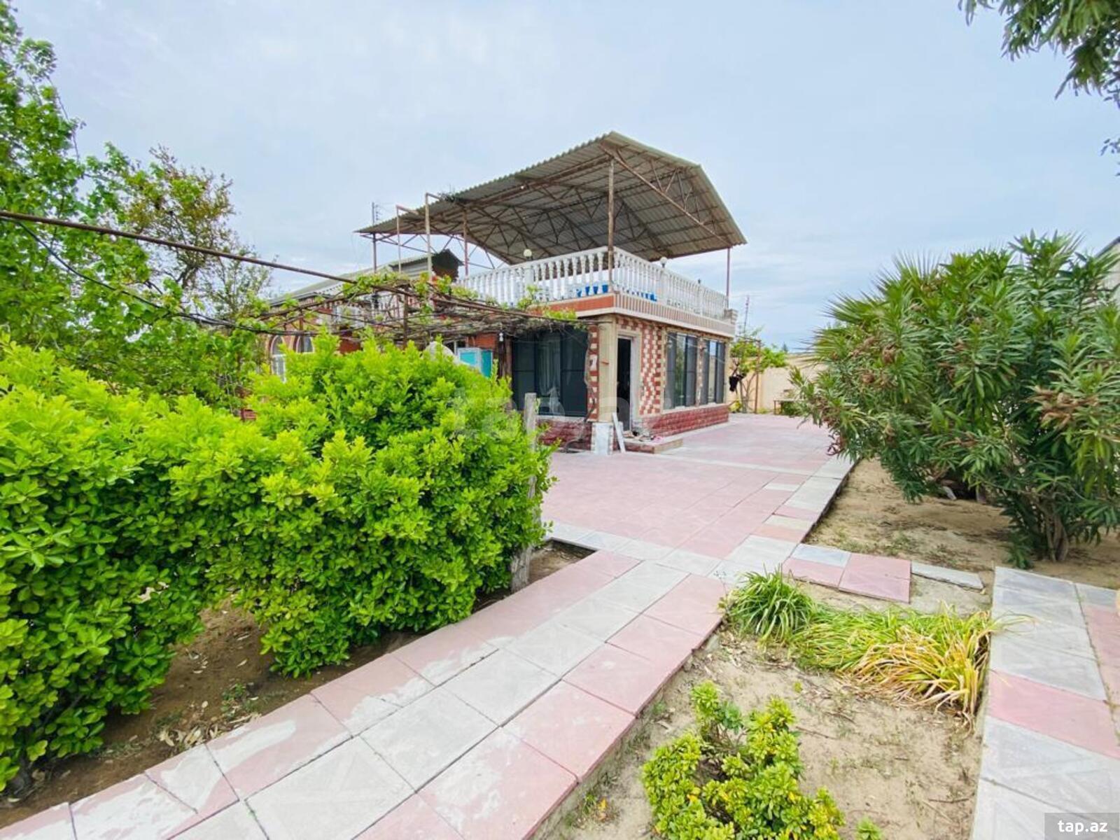 Bağ evi kirayə verilir, Şüvəlan qəs. (3)
