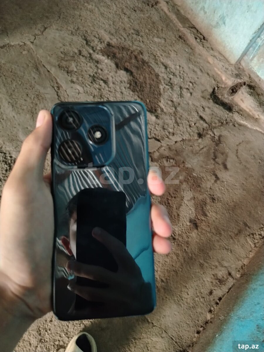 Tecno Spark 10C Blue 128GB/8GB (2)