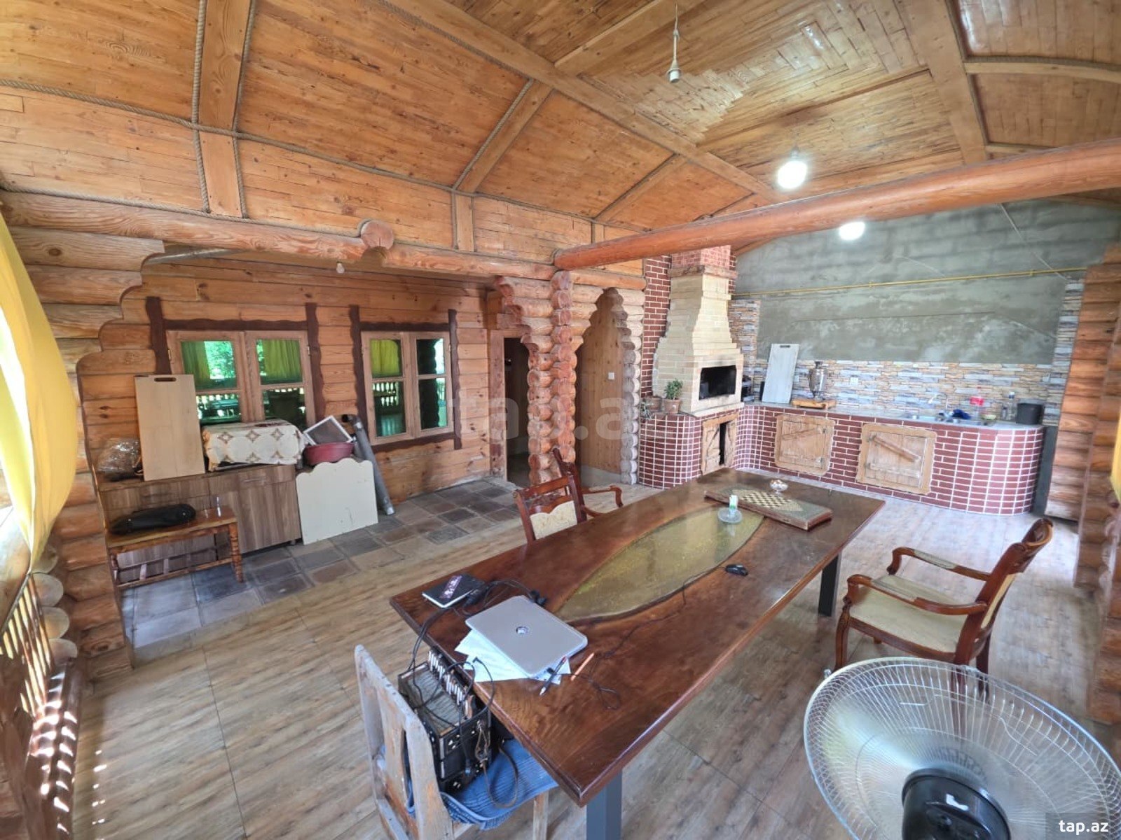 Həyət evi, Binə qəs. (11)