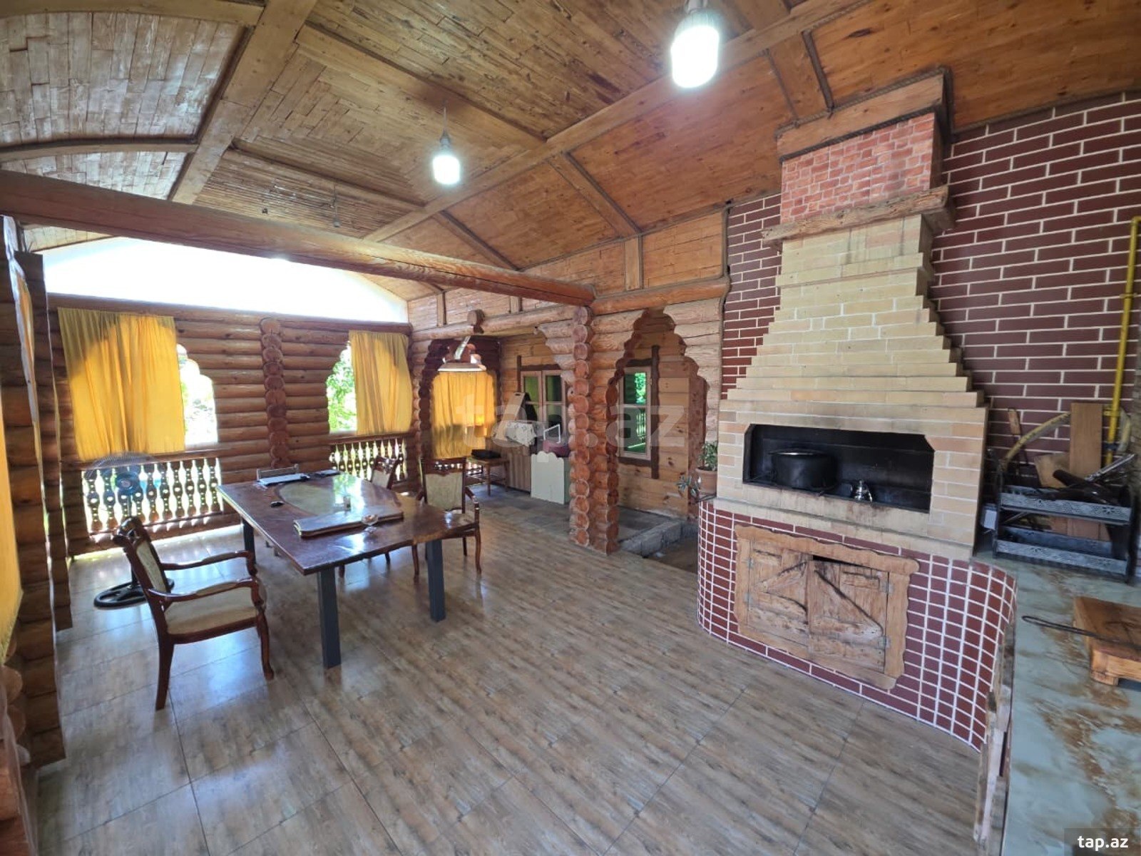 Həyət evi, Binə qəs. (10)