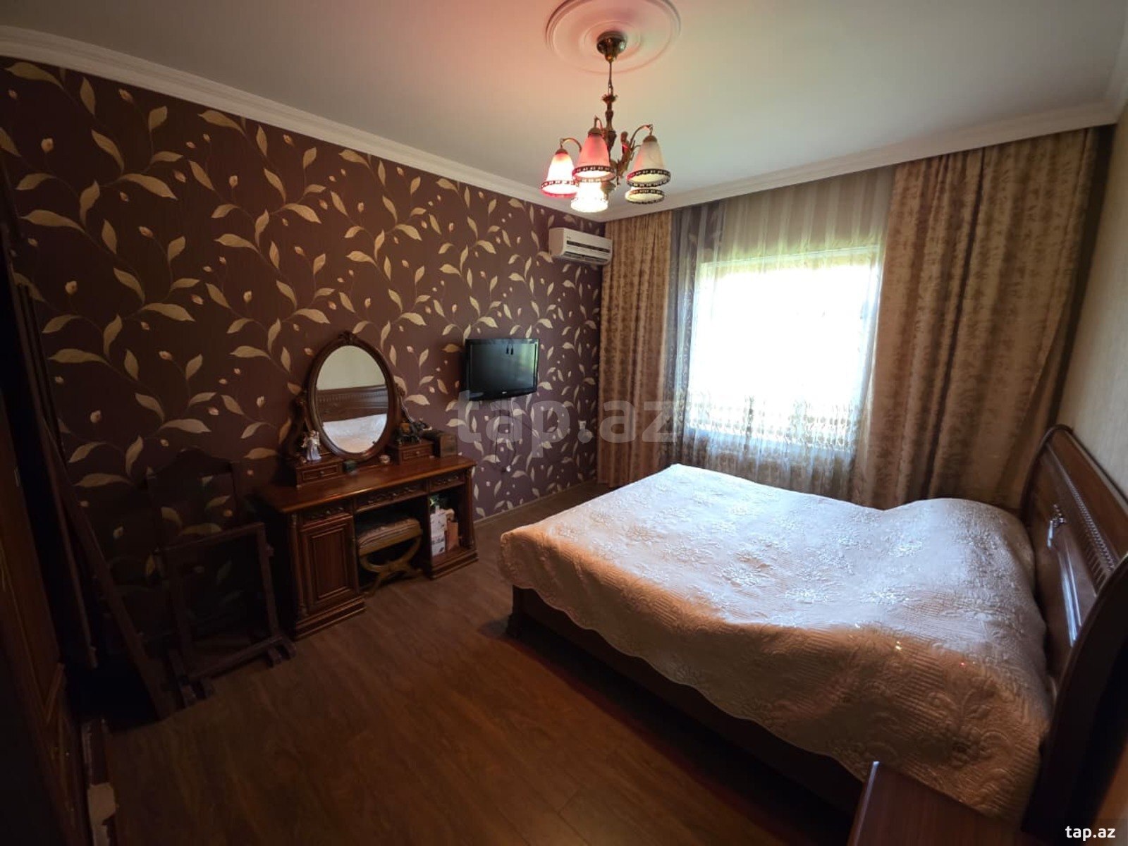 Həyət evi, Binə qəs. (24)