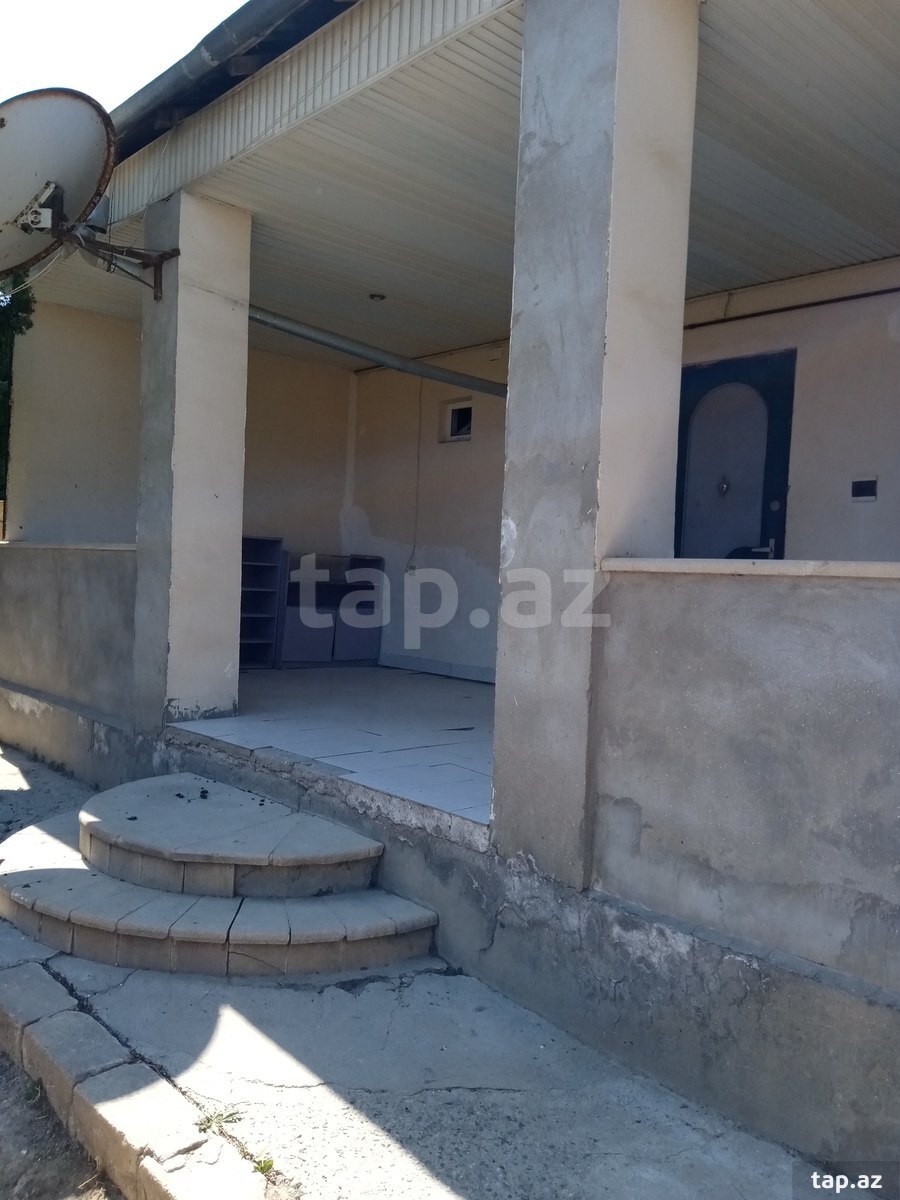 Həyət evi kirayə verilir, Binəqədi r. (10)