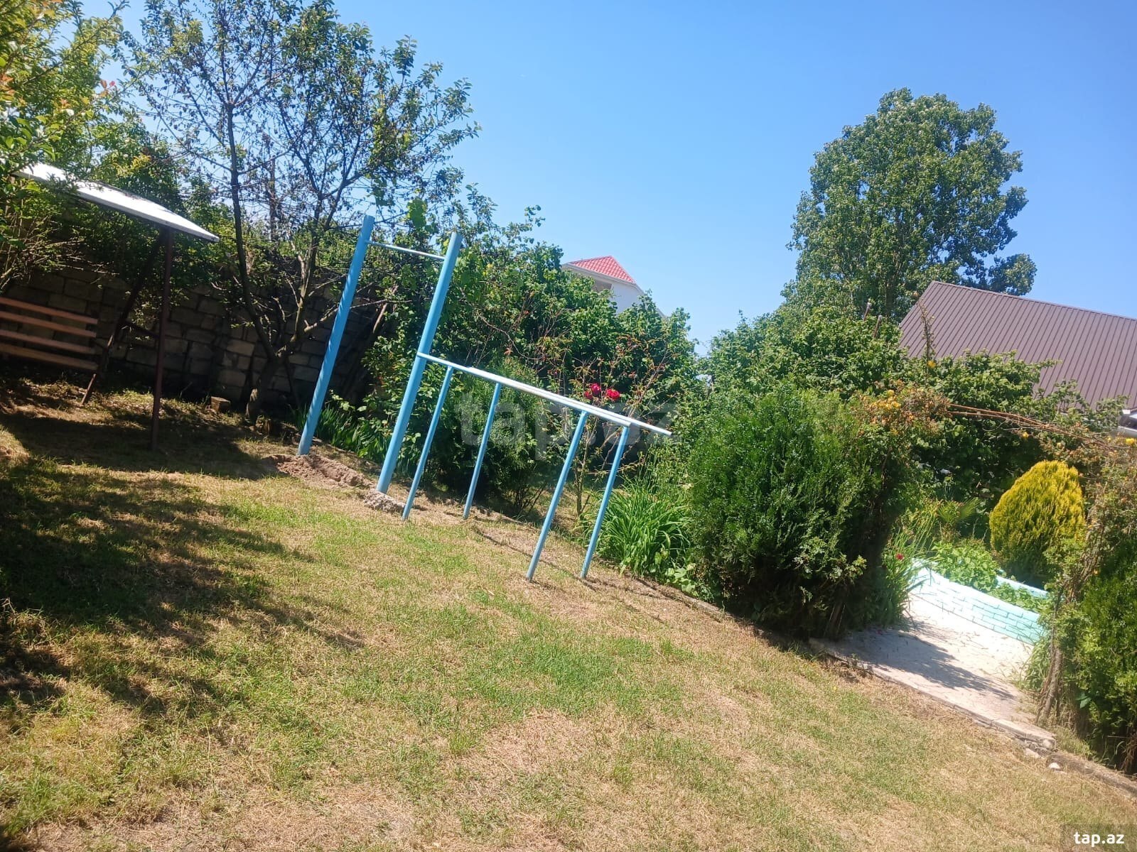 Həyət evi kirayə verilir, Nabran qəs. (8)