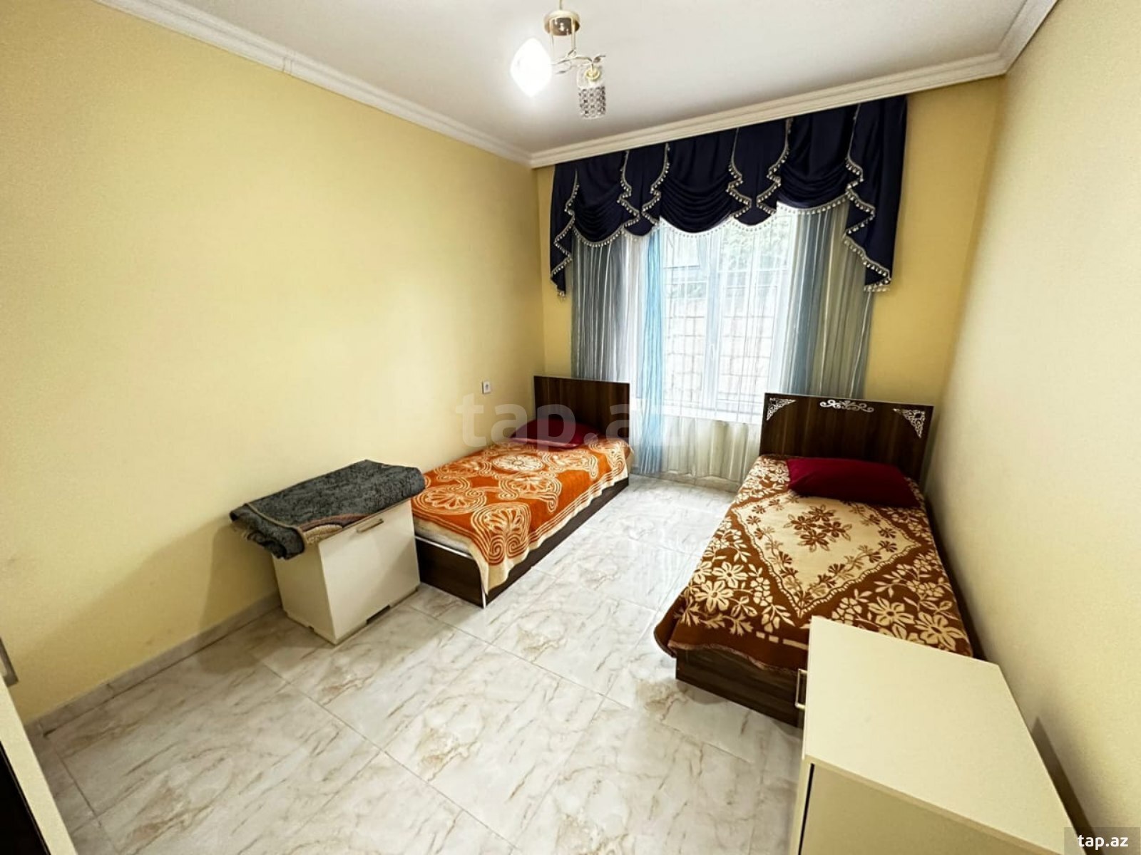 Həyət evi kirayə verilir, Nabran qəs. (28)