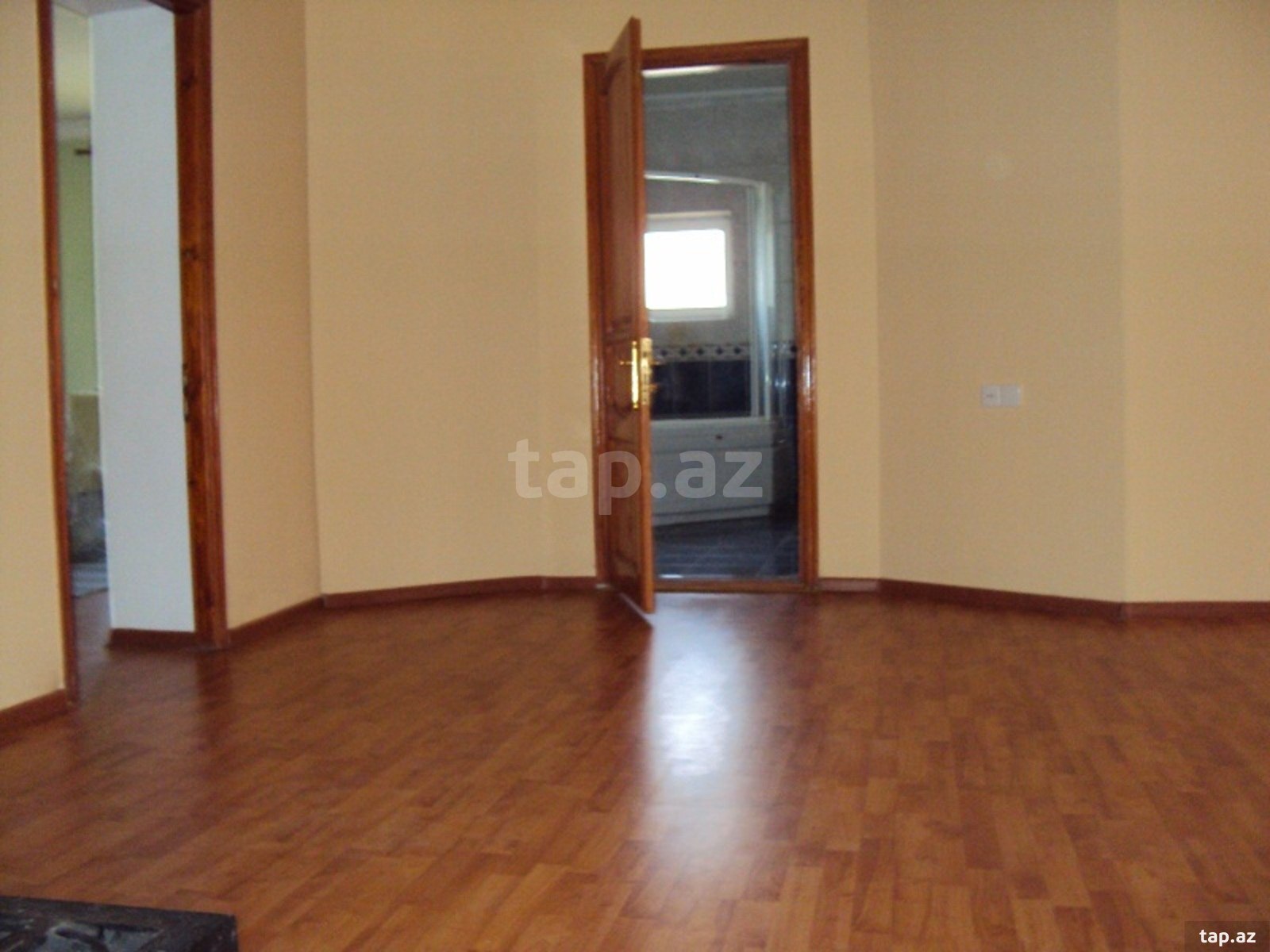 Villa, Xocasən m. (21)