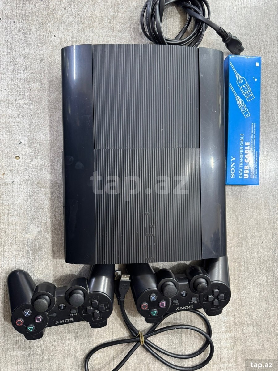 Sony Playstation 3 Super Slim (2)