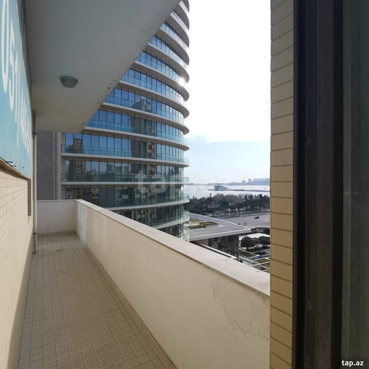 4-otaqlı yeni tikili, Nəsimi r., 240 m²
