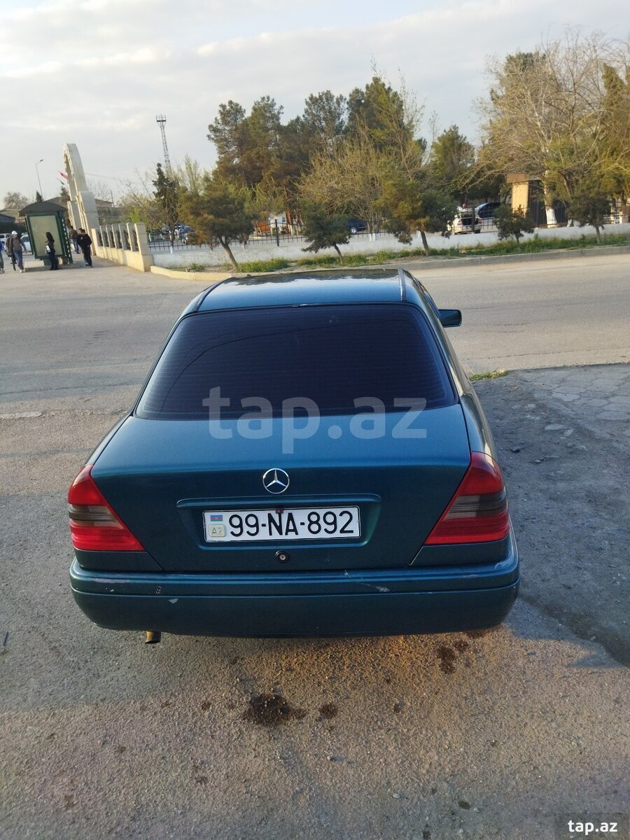 Mercedes C 180, 1997 il (10)