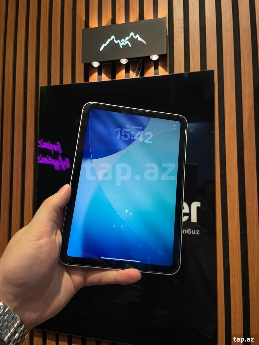 Apple iPad Mini 6 (2021) (2)