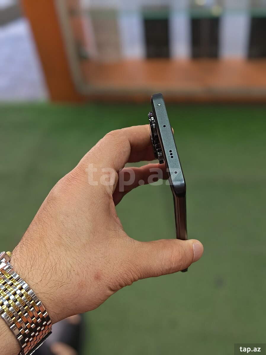 Xiaomi Redmi Note 13 Pro+ Midnight Black 256GB/12GB (3)