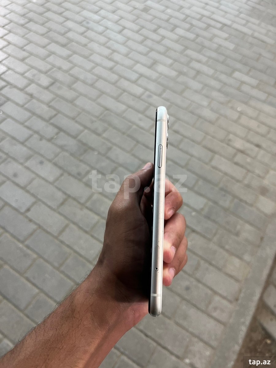 Apple iPhone 11 White 64GB/4GB (7)