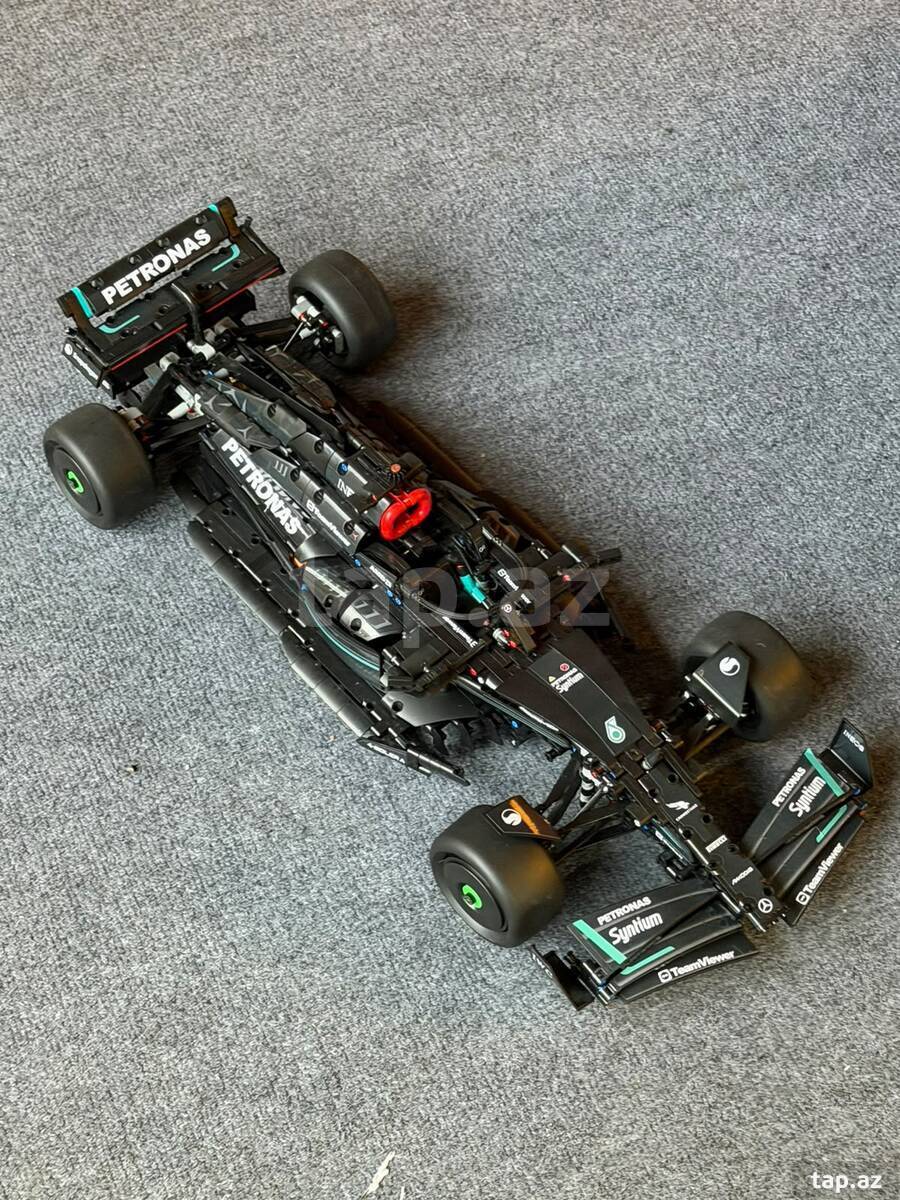 Lego Konstruktor - Formula 1 (F1) - Mercedes, Red Bull, Ferrari, Mclaren (18)
