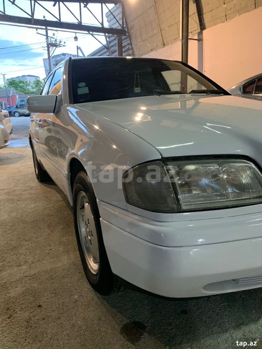 Mercedes C 180, 1994 il (4)