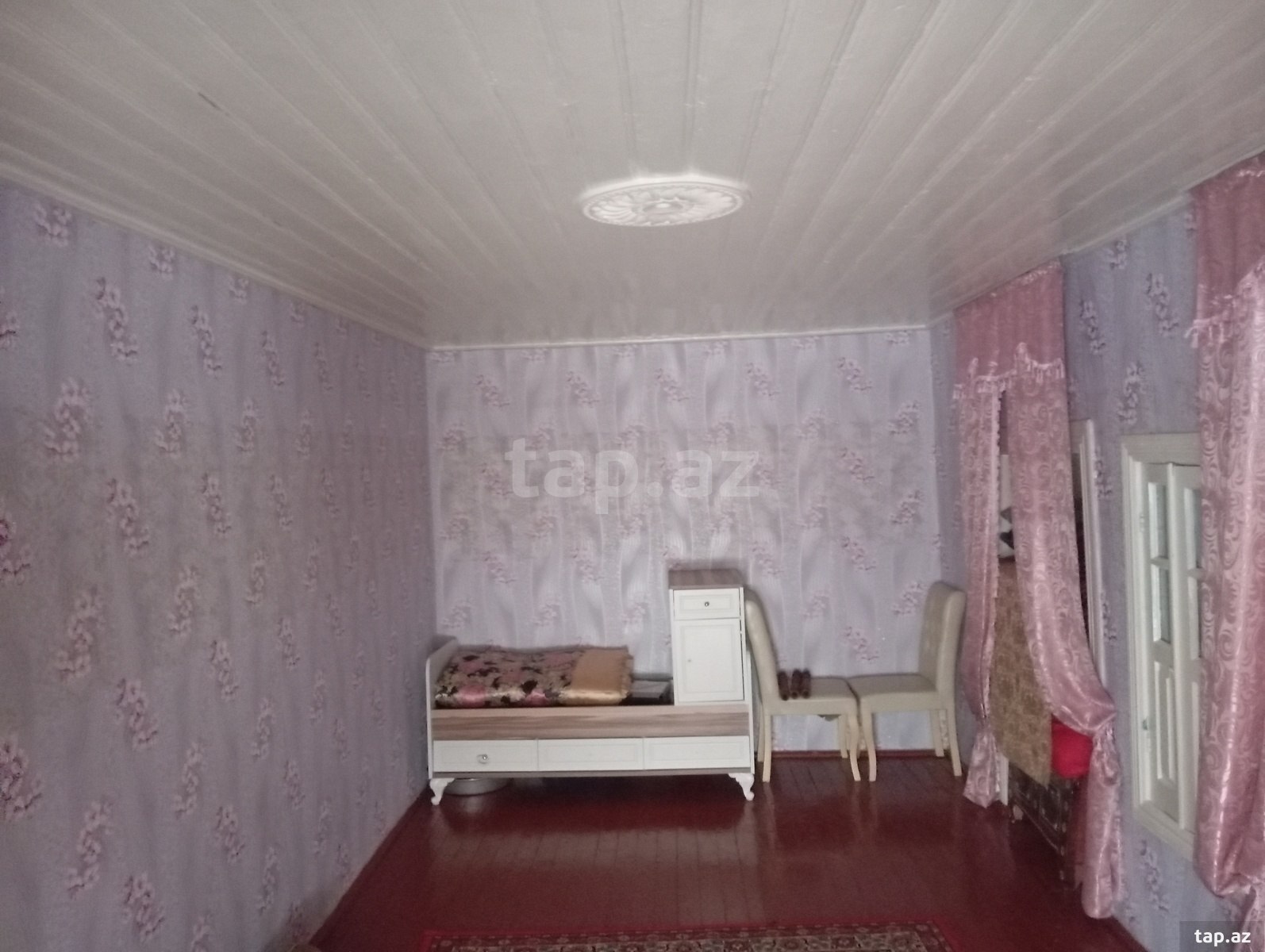 Bağ evi, 1-ci Nügədi kəndi (13)
