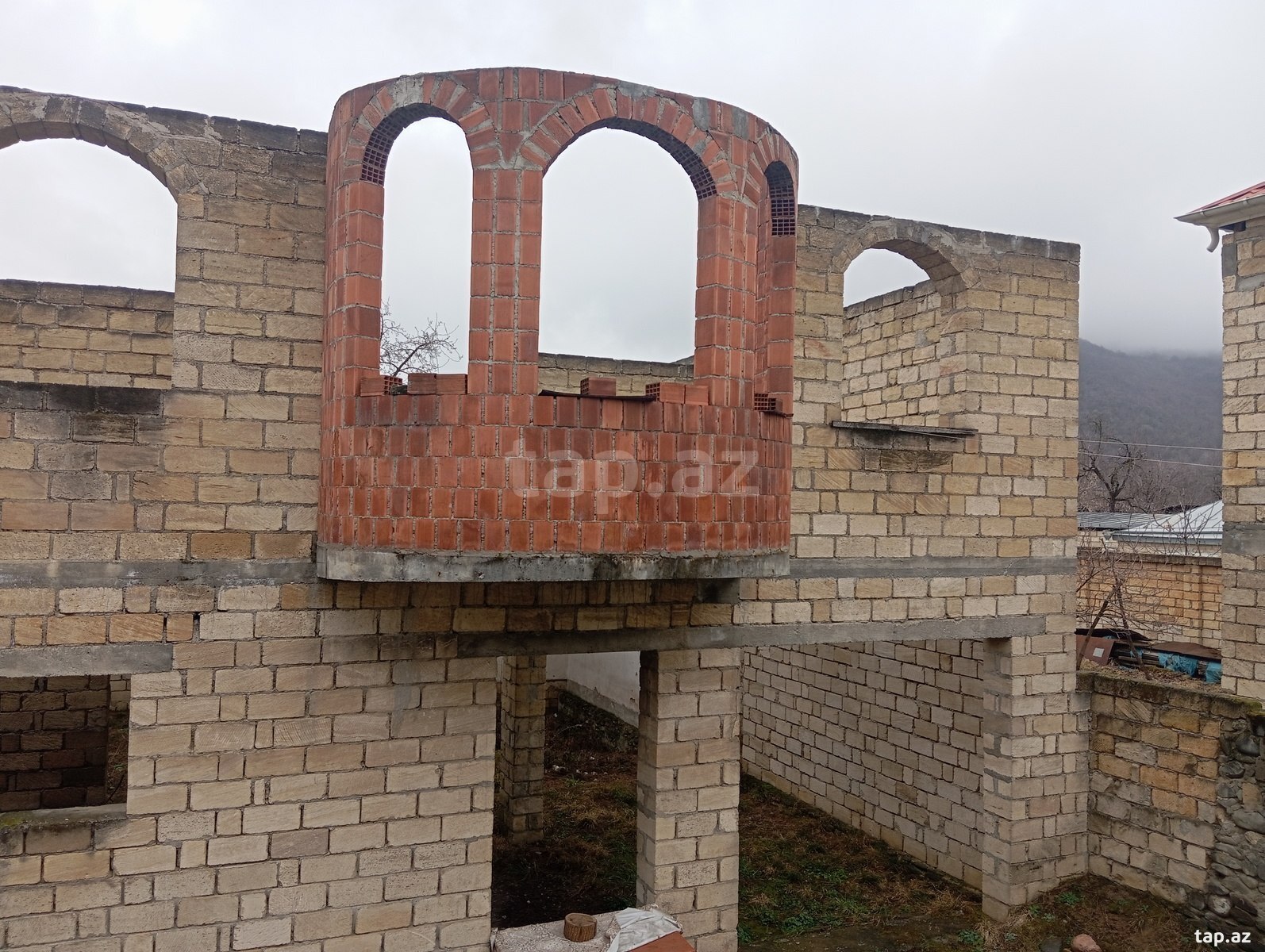 Bağ evi, 1-ci Nügədi kəndi (6)