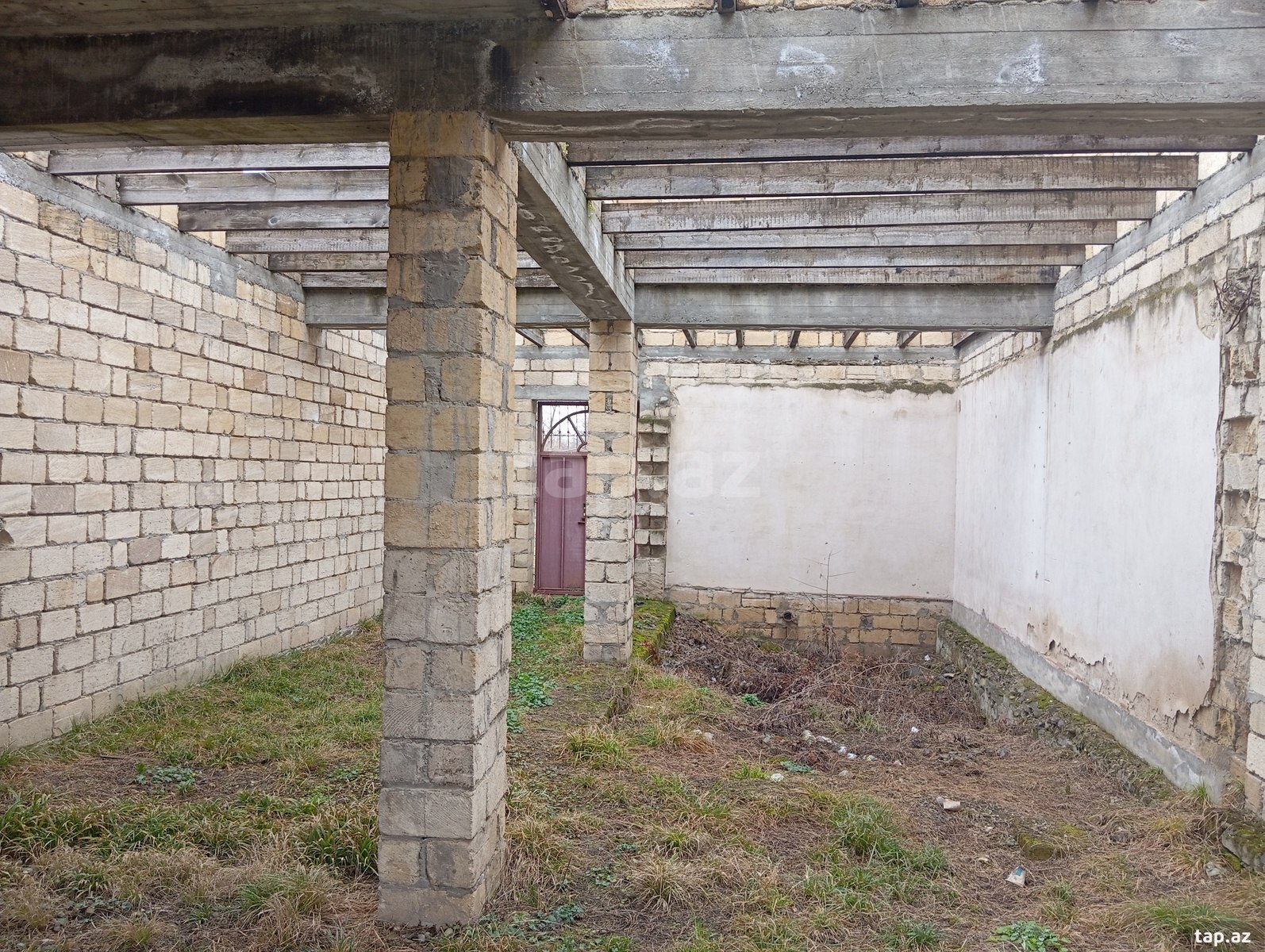 Bağ evi, 1-ci Nügədi kəndi (16)