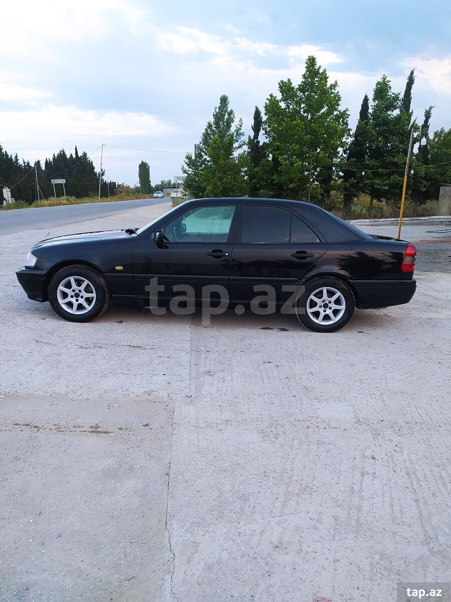 Mercedes C 180, 1996 il (3)