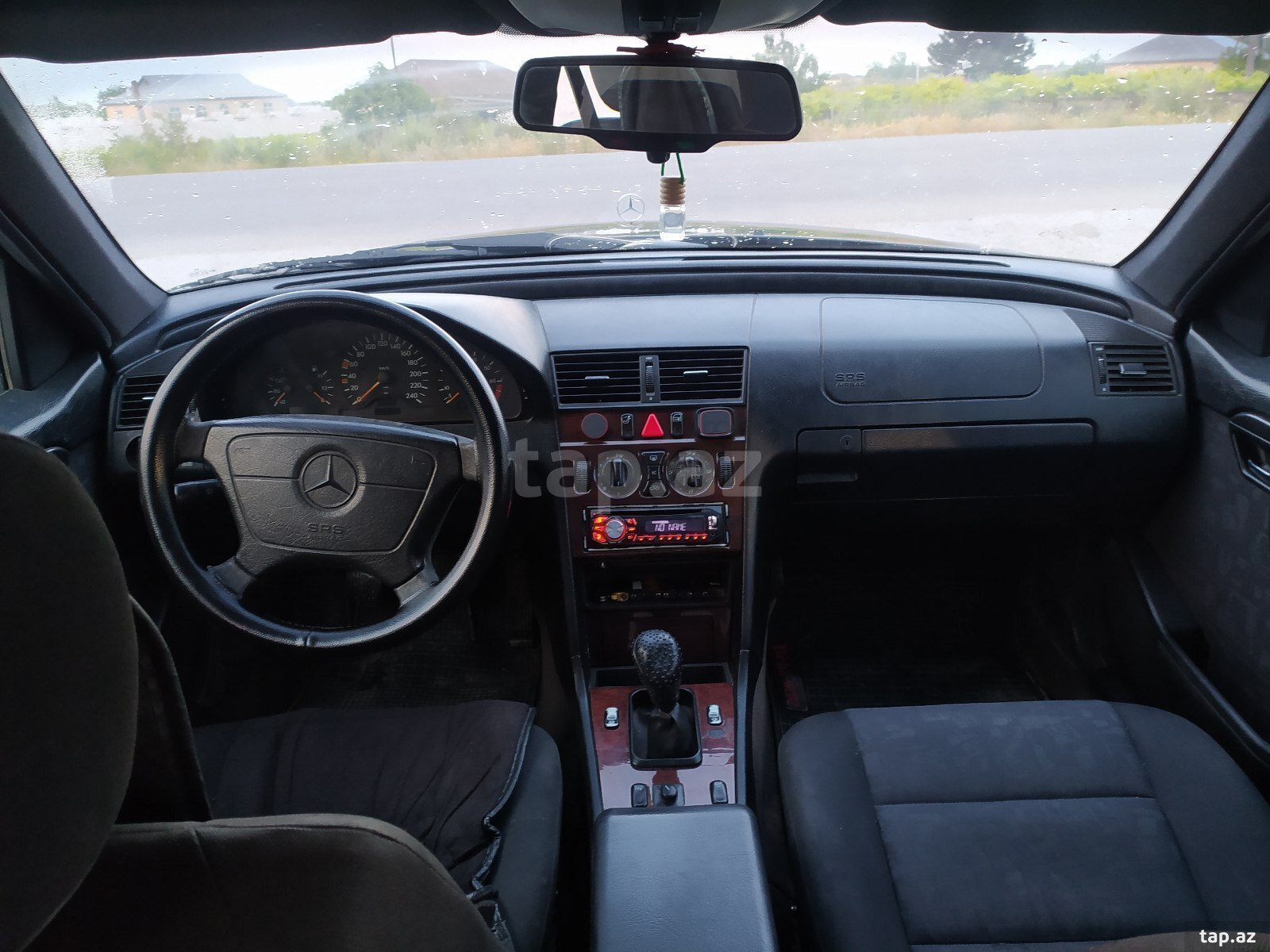Mercedes C 180, 1996 il (5)