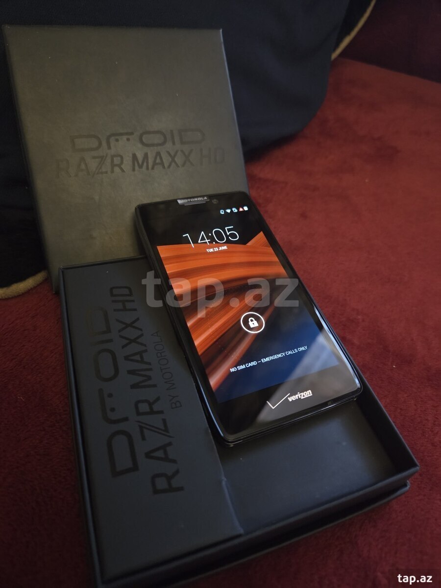 Motorola DROİD RAZR MAXX (2)