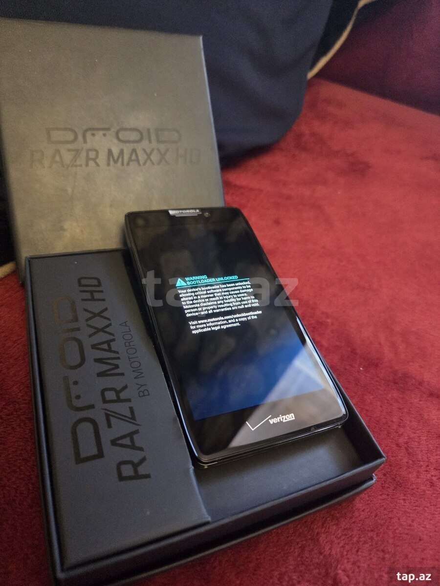 Motorola DROİD RAZR MAXX (3)