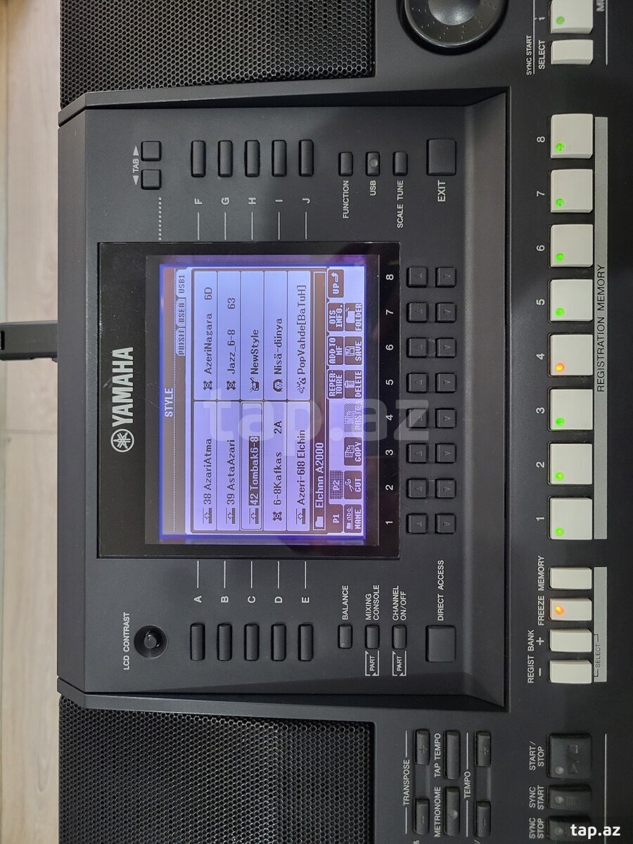 Sintezator Yamaha A2000 (11)