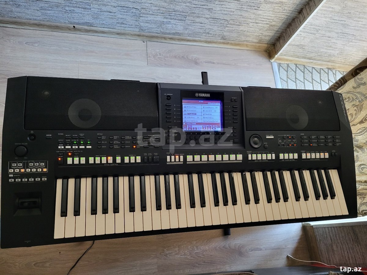 Sintezator Yamaha A2000 (17)