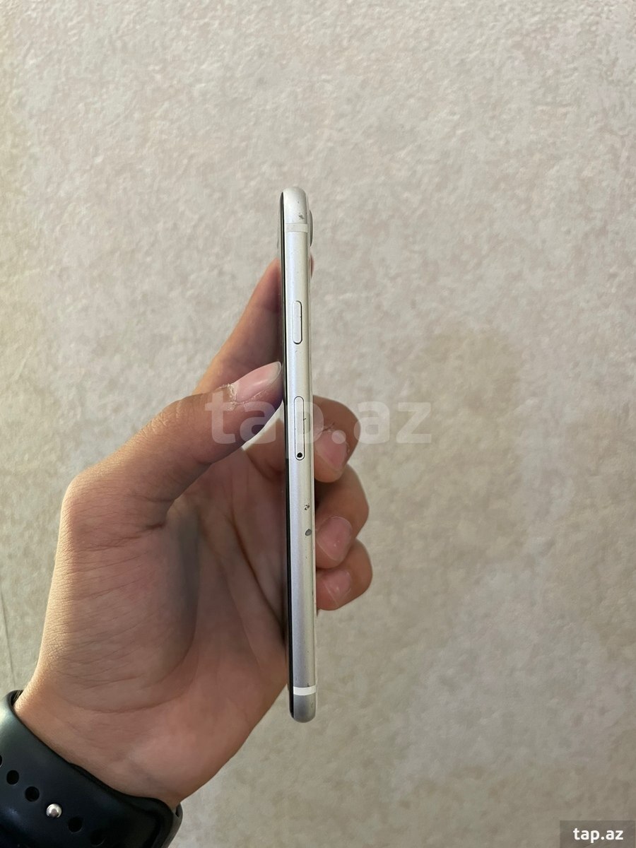 Apple iPhone SE (2022) White 64GB/4GB (3)