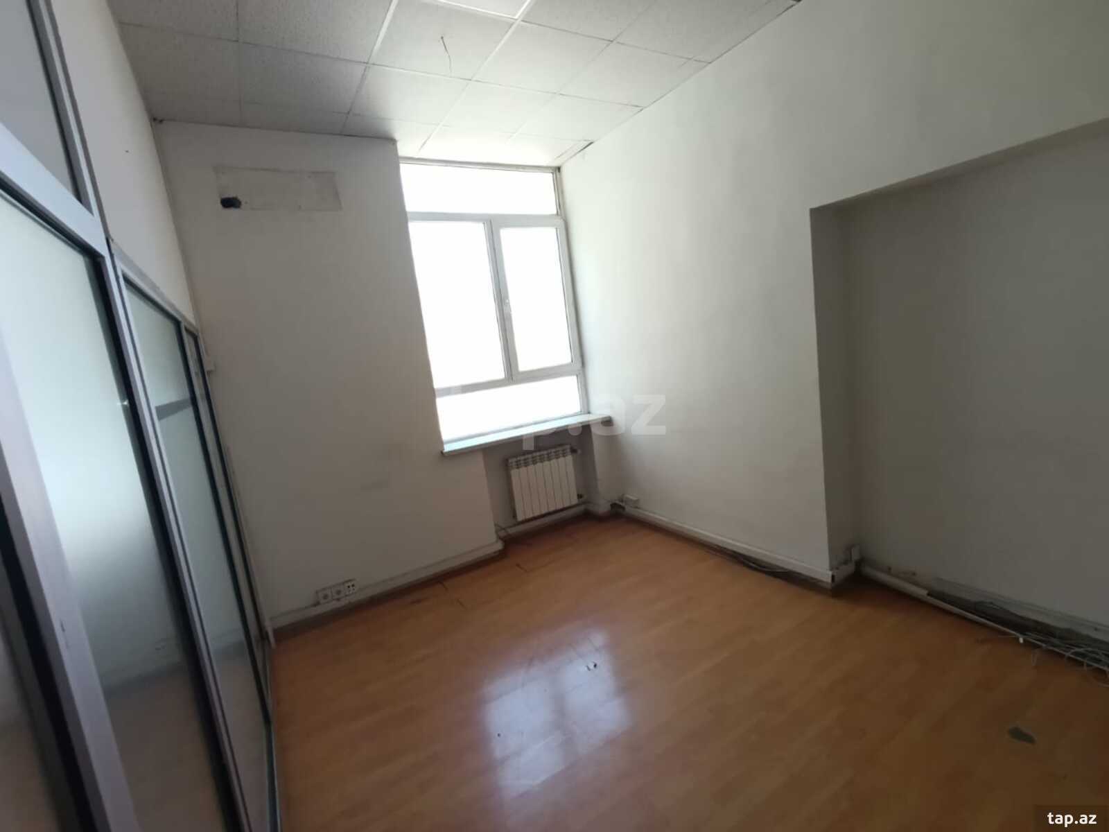 Ofis icarəyə verilir, 28 may küç. (14)