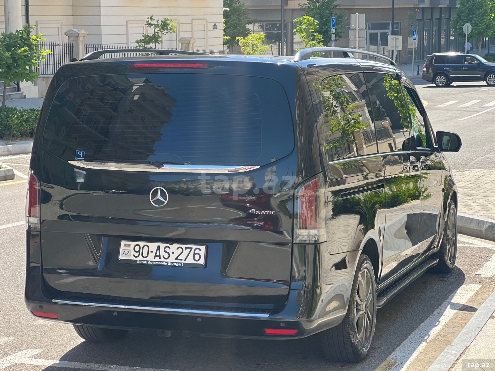8-ci miniatür
