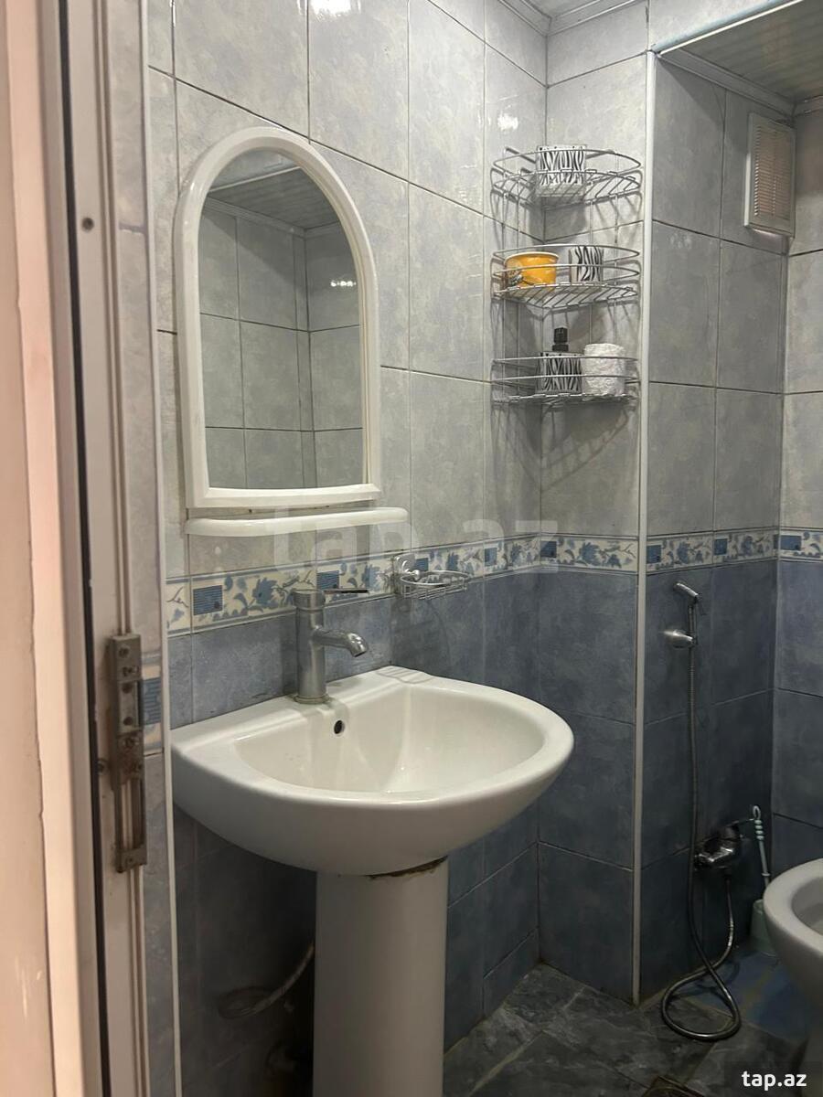 1-otaqlı mənzil kirayə verilir, 28 may küç., 45 m² (11)