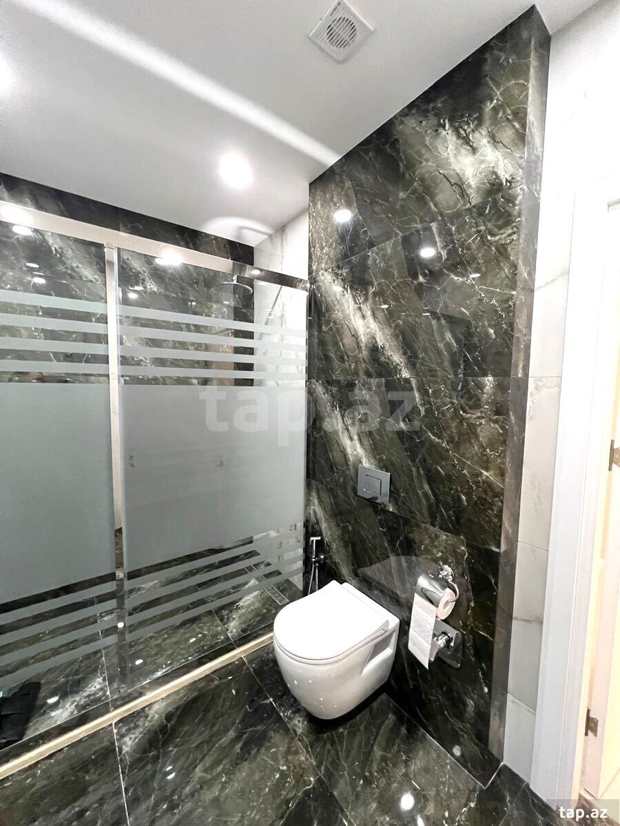 3-otaqlı yeni tikili kirayə verilir, Şərifzadə küç., 140 m² (17)
