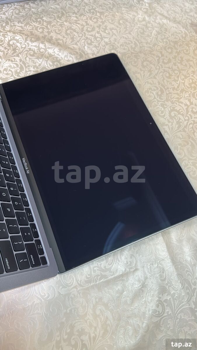 Apple MacBook Air M1 8GB/256GB (3)