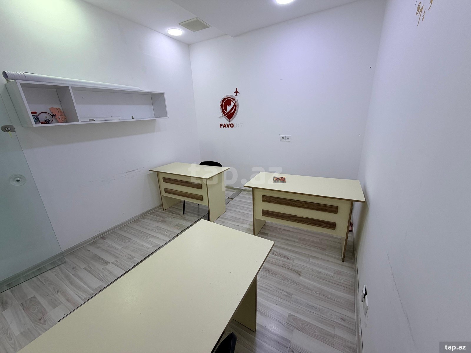 Ofis icarəyə verilir, 28 May m. (3)
