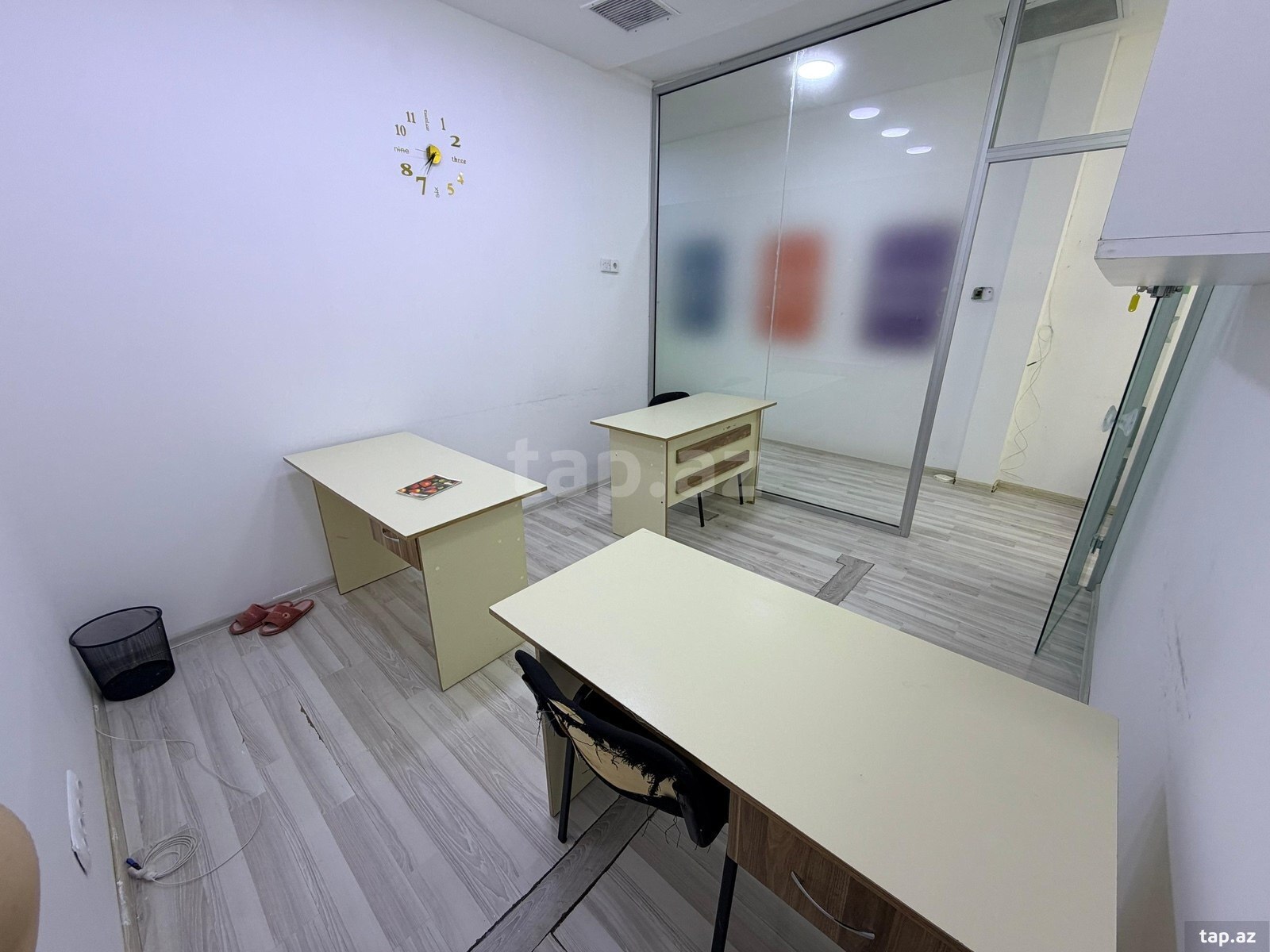 Ofis icarəyə verilir, 28 May m. (4)