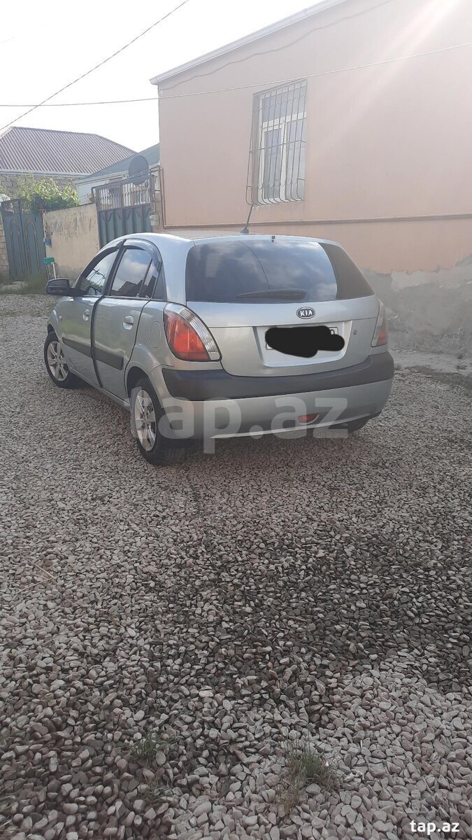 KIA Rio, 2007 il (3)