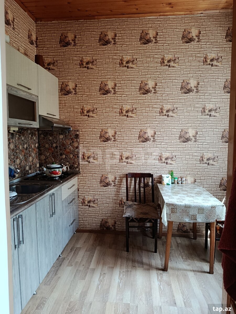 Həyət evi, Qaraçuxur qəs. (12)