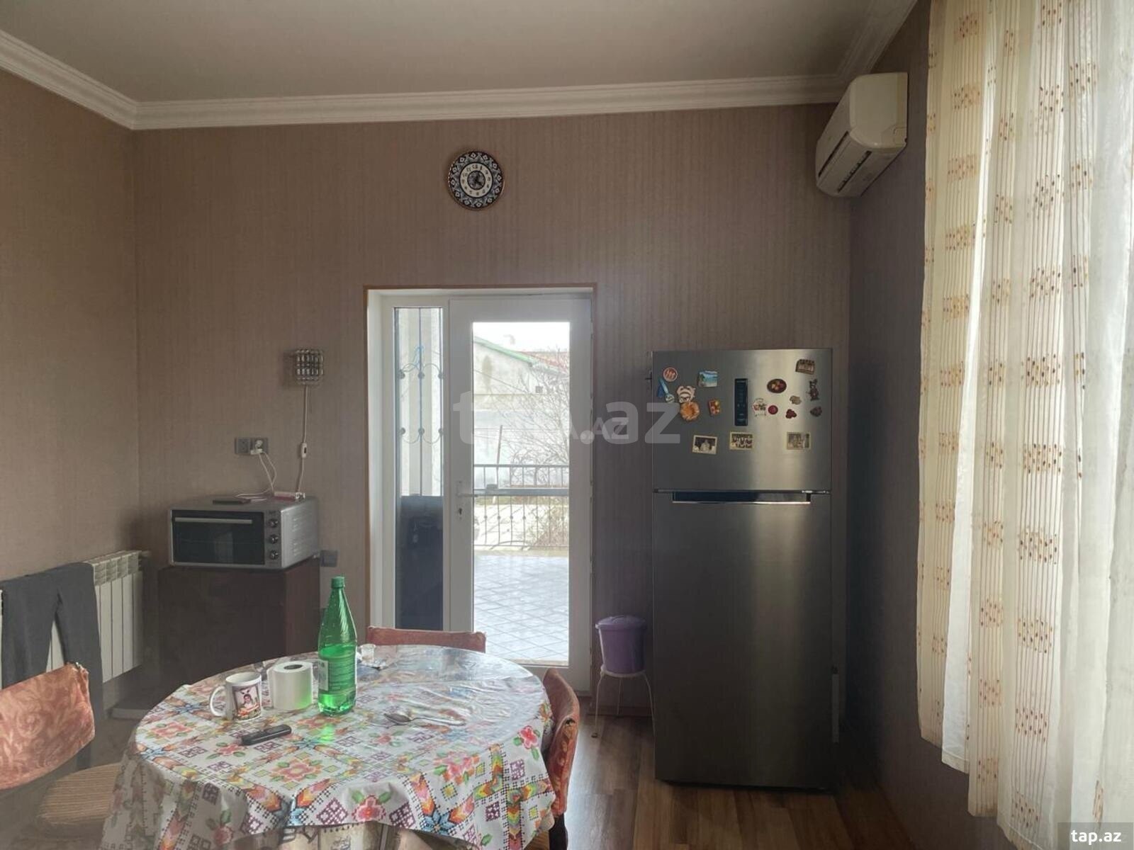 Həyət evi, Şüvəlan qəs. (17)