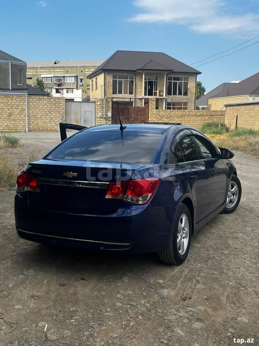 Chevrolet Cruze, 2012 il (4)