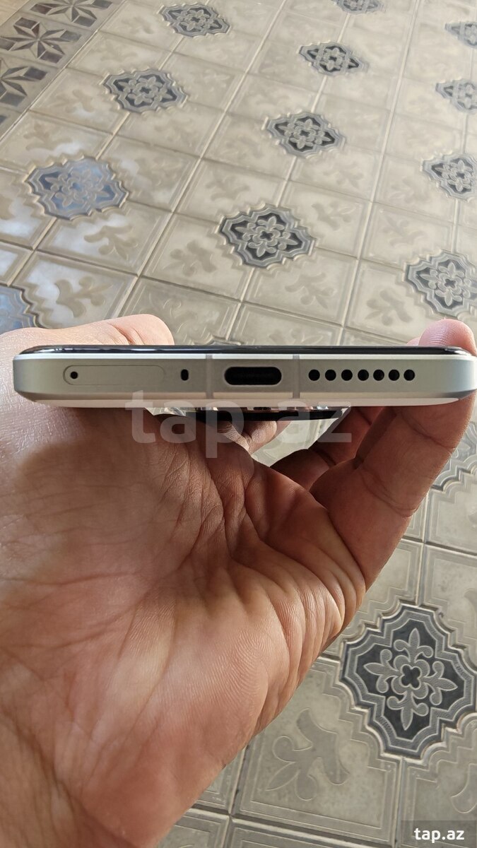 Xiaomi 14 Ultra White 512GB/16GB (3)