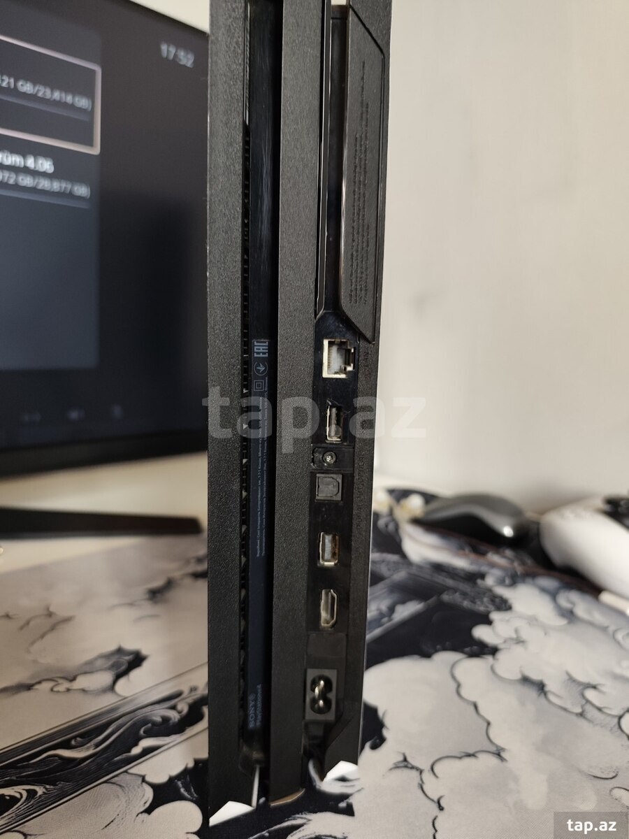 PS4 Pro 1TB (6)
