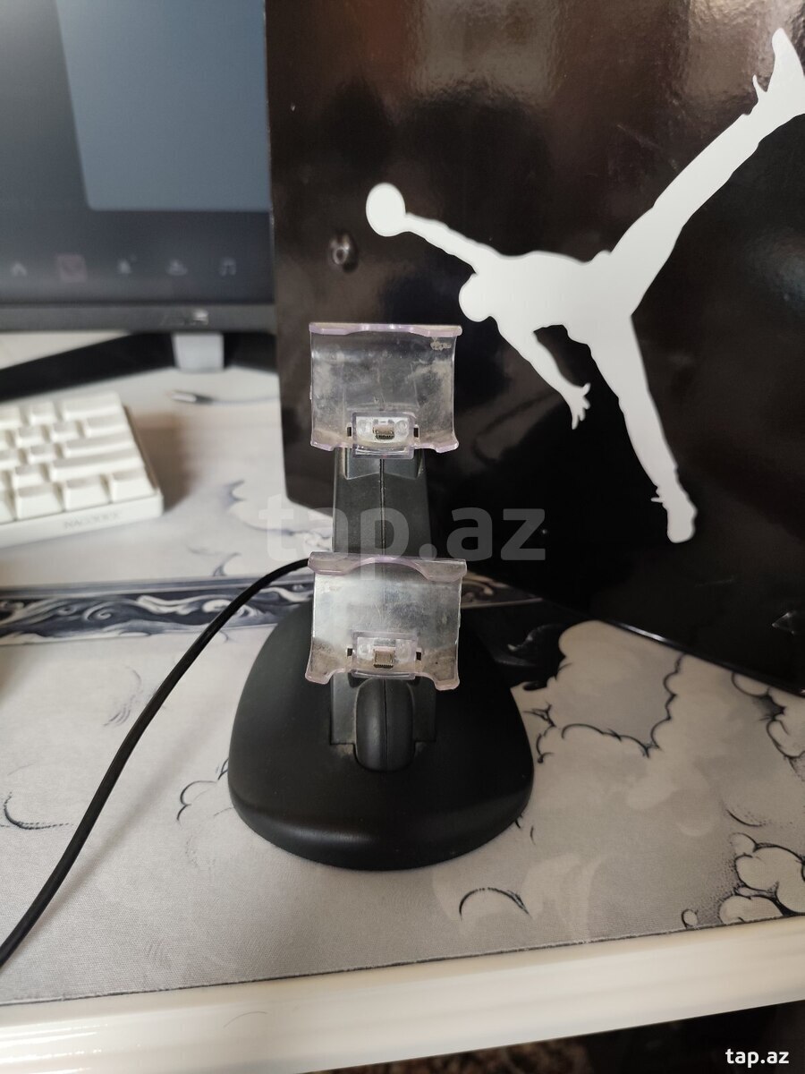 PS4 Pro 1TB (8)