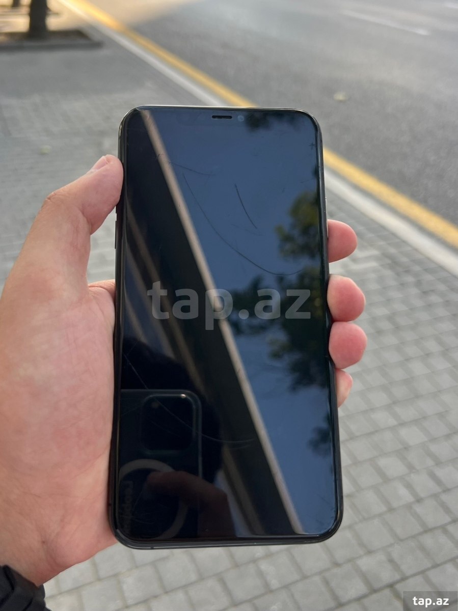 Apple iPhone 11 Pro Max Space Gray 64GB/4GB (2)