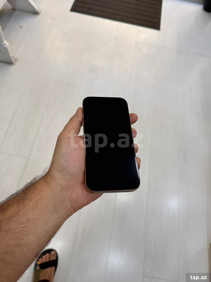 Apple iPhone 16 Pro Desert Titanium 512GB/8GB (6)