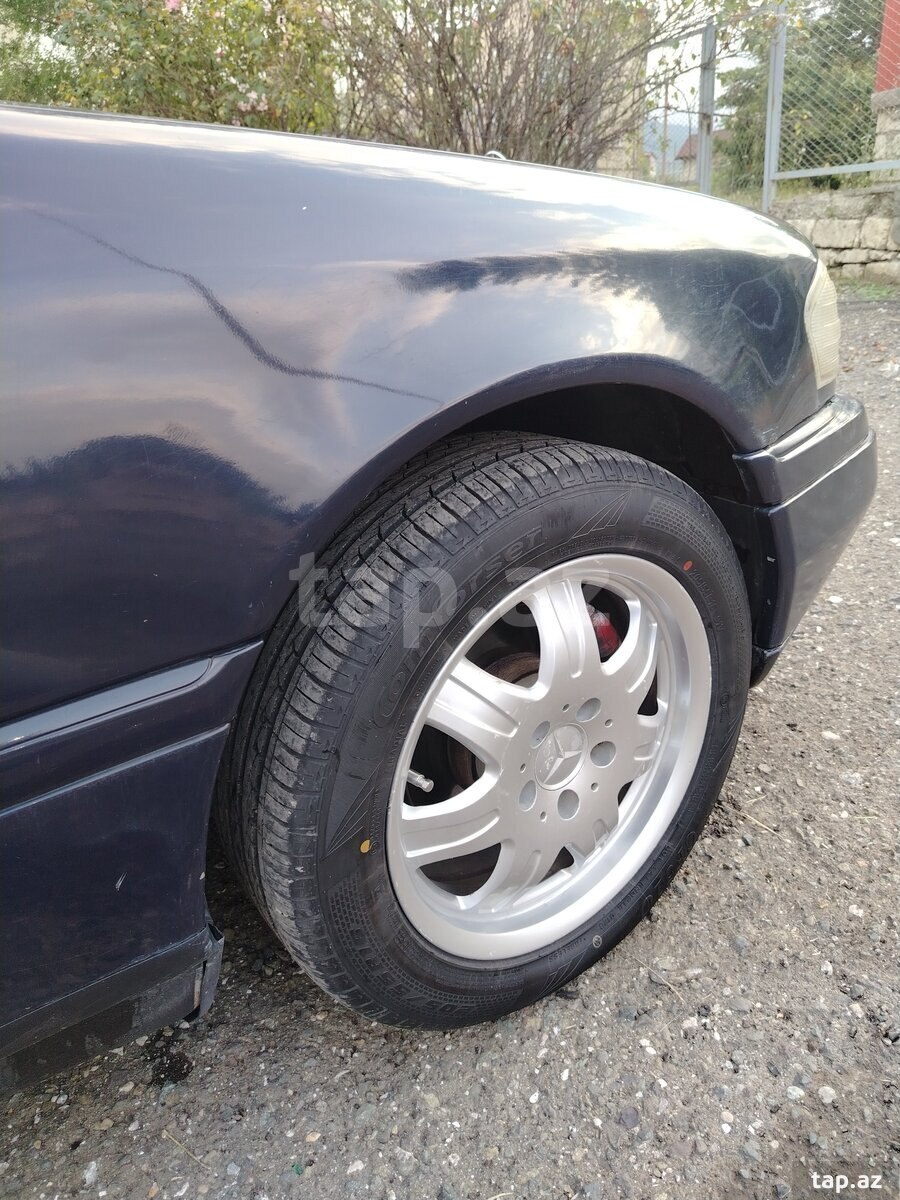 Mercedes C 180, 1995 il (10)