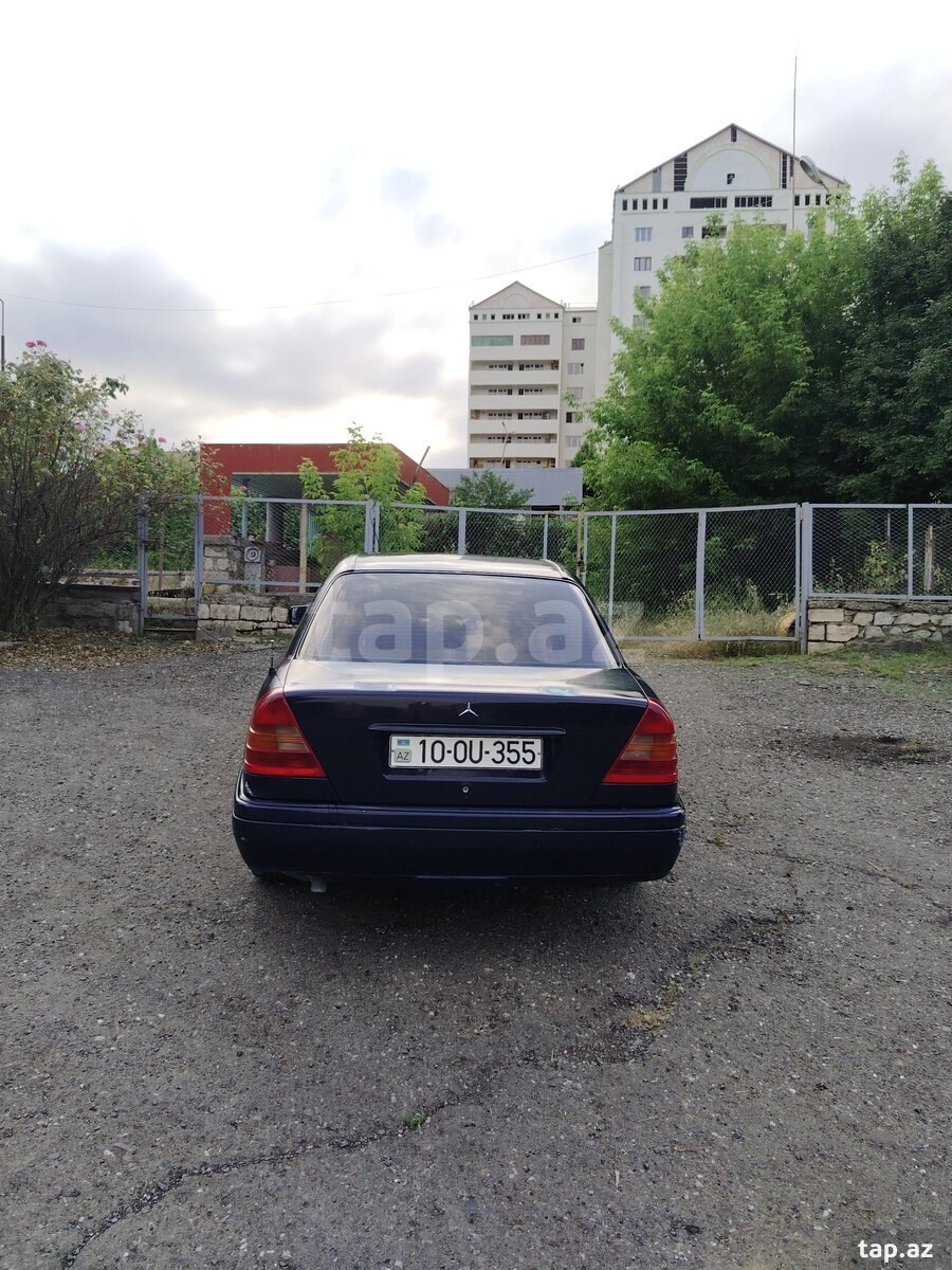 Mercedes C 180, 1995 il (5)